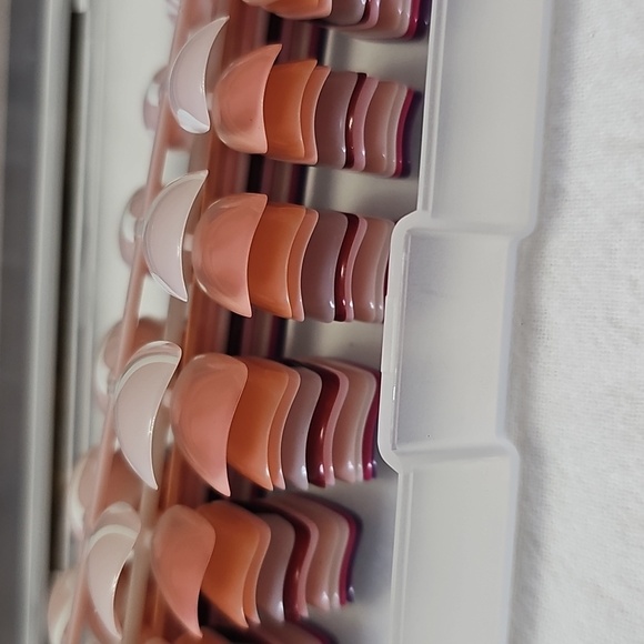 Nail Set with Christmas Design - Picture 3 of 3